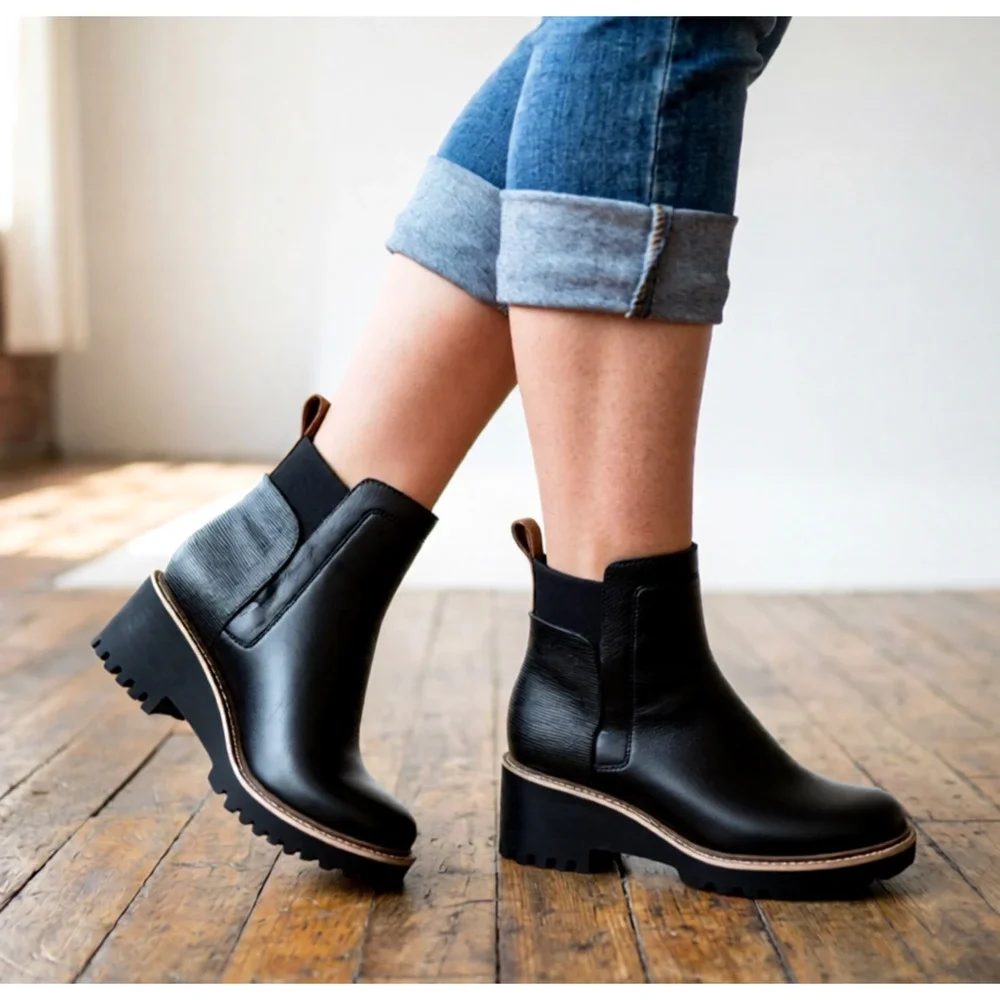 Dolce Vita Huey H2O Waterproof Black Bootie 8 - Picture 1 of 12